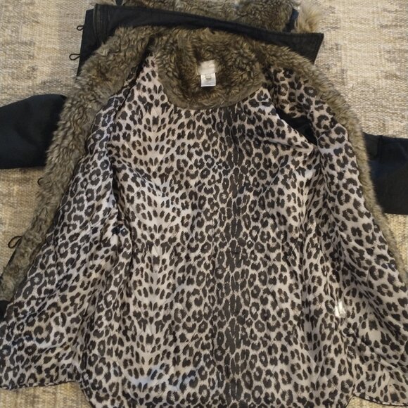 Winter jacket - Picture 2 of 8